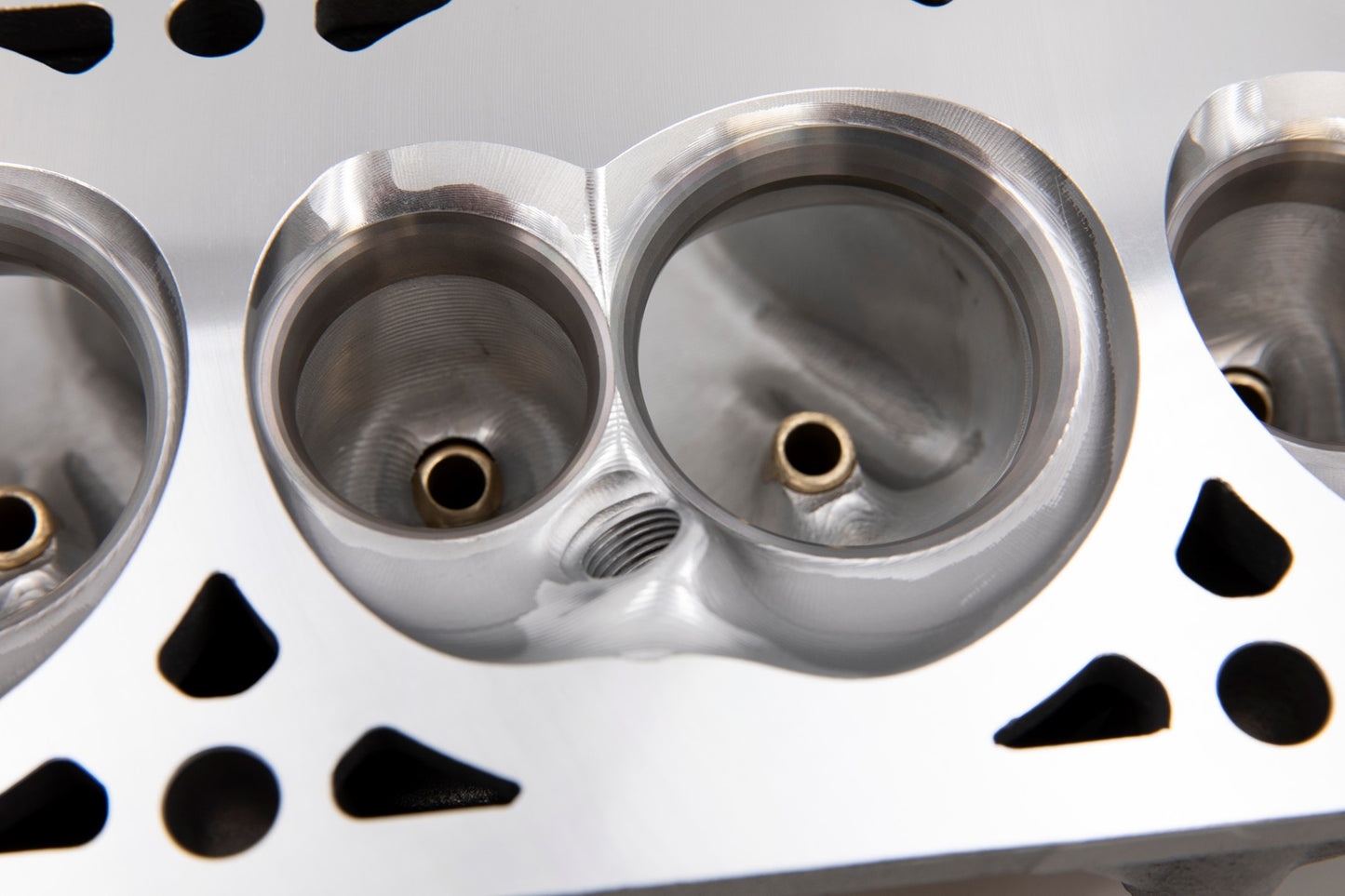 Assembled – Frankenstein Engine Dynamics LS7 Cylinder Head Performance Porting