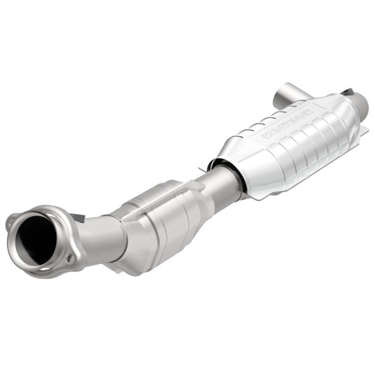 MagnaFlow Direct Fit Catalytic Converter 97-98 Ford Trucks 4.6L - 447133