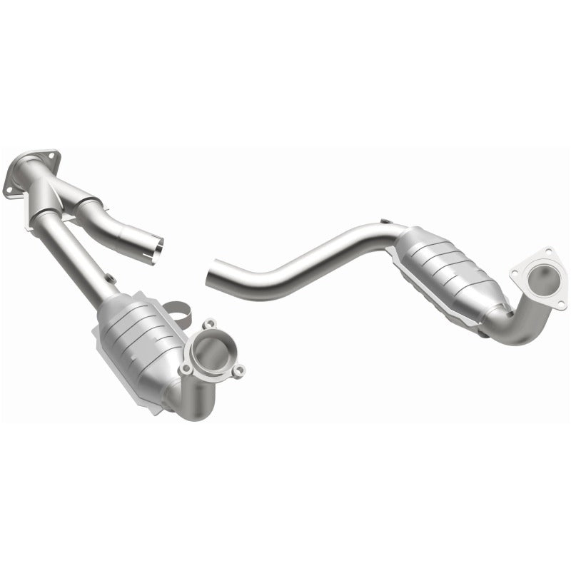 MagnaFlow Direct Fit Catalytic Converter 03-06 Chevy SSR 5.3/6.0 OEM - 49580