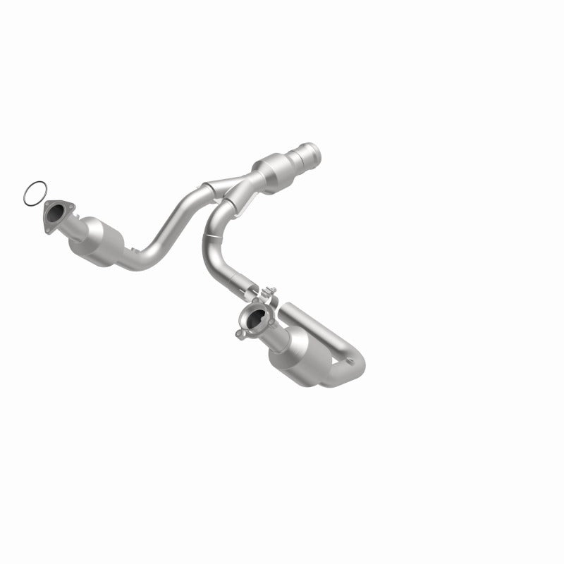 MagnaFlow 15-16 Cadillac Escalade 6.2L Direct Fit Converter - 5582617