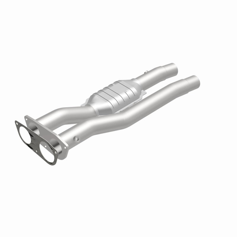 MagnaFlow 96-99 Chevy C2500 Suburban 7.4L Direct Fit Converter - 4451471