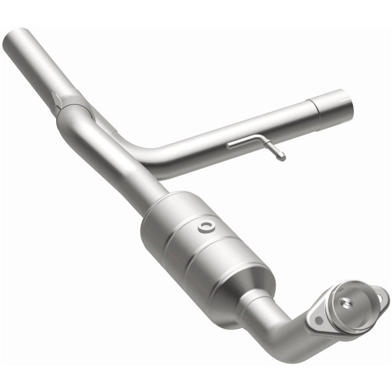 MagnaFlow 2005 Ford F-150 4.6L Direct Fit Converter - 4551410