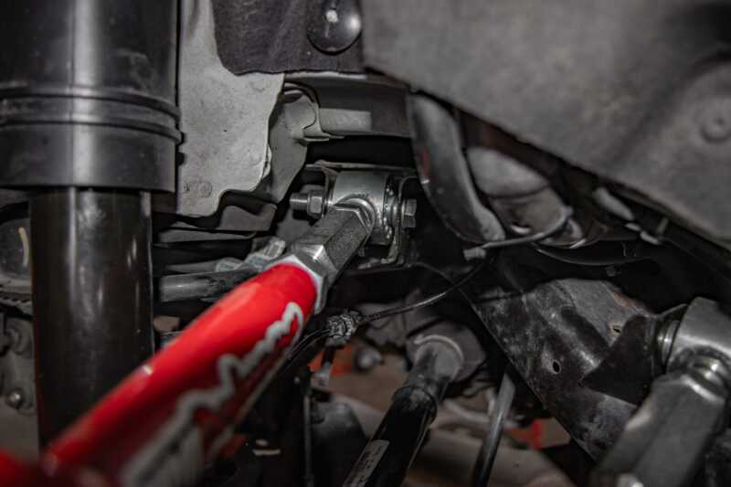 UMI Performance 16-24 Chevrolet Camaro Suspension Control Arm - Red - 2554-R