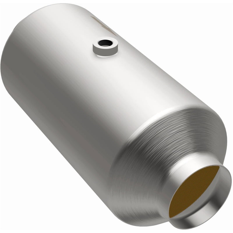 Magnaflow 3.00in. C/C 6in. spun body Universal Converter - 51299