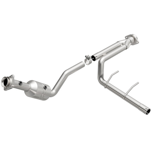 MagnaFlow Direct Fit Catalytic Converter 2011-2014 F-150 3.7L Underbody - 52156