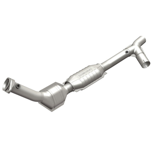 MagnaFlow Direct Fit Catalytic Converter 98 Ford Expedition 5.4L - 23322