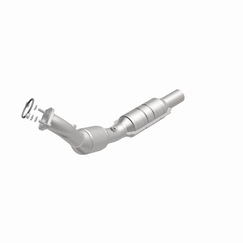 MagnaFlow Direct Fit Catalytic Converter 10-11 Chevrolet Camaro V6 3.6L - 551673