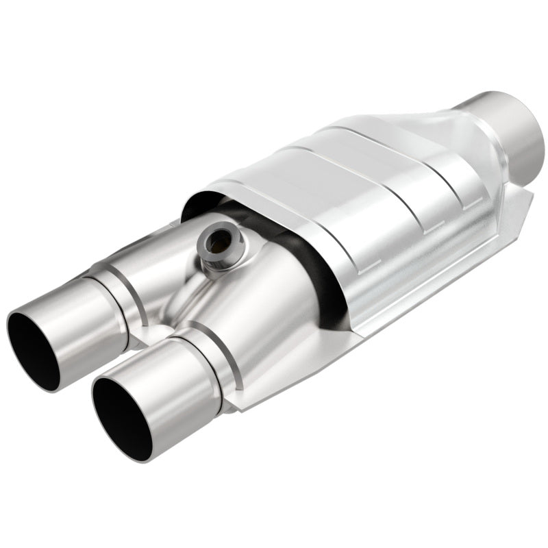 MagnaFlow Universal Catalytic Converter 3/2 Single / Dual with O2 - 99647HM