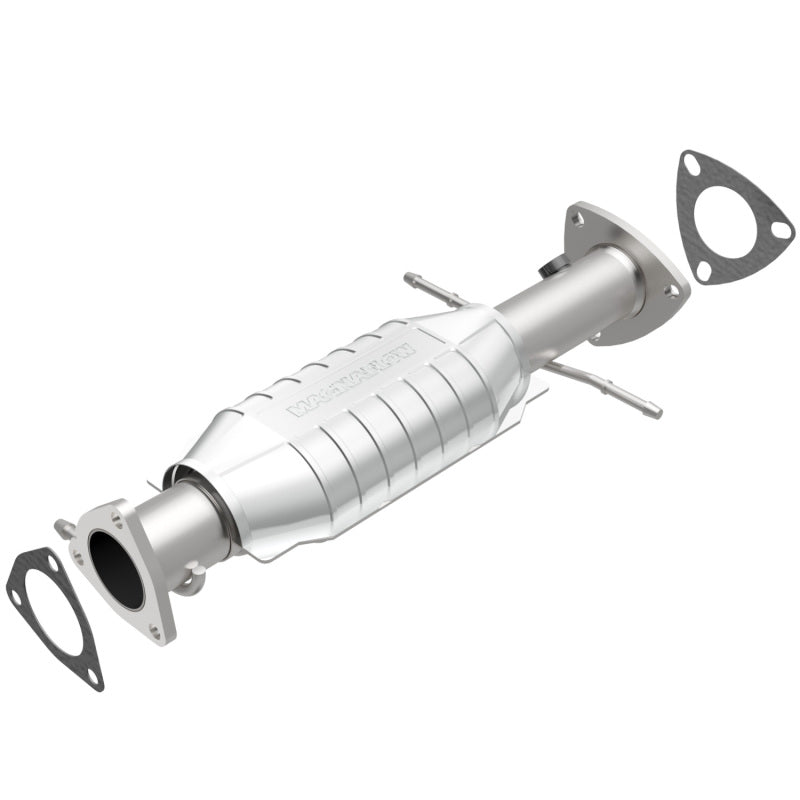 MagnaFlow Direct Fit Catalytic Converter 96-99 S10/Sanoma 4WD 4.3L - 447214