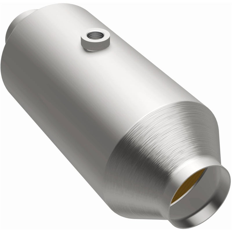 MagnaFlow MagnaFlow 2.5 in. OEM Grade Federal / EPA Compliant Universal Catalytic Converter - 51366