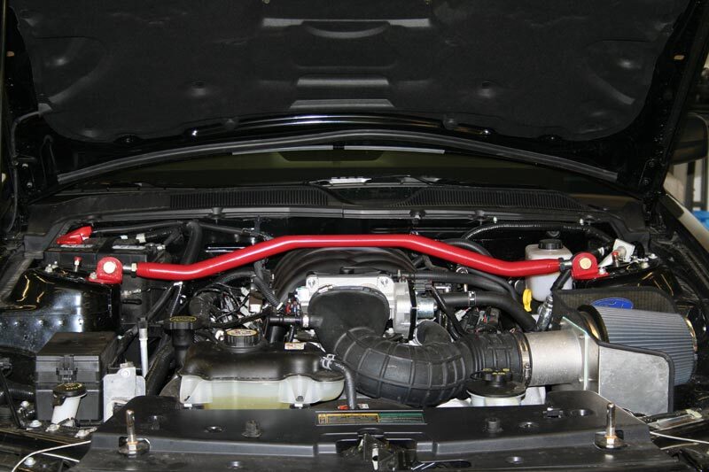 UMI Performance 05-14 Ford Mustang GT Front Strut Tower Brace - 1005-R