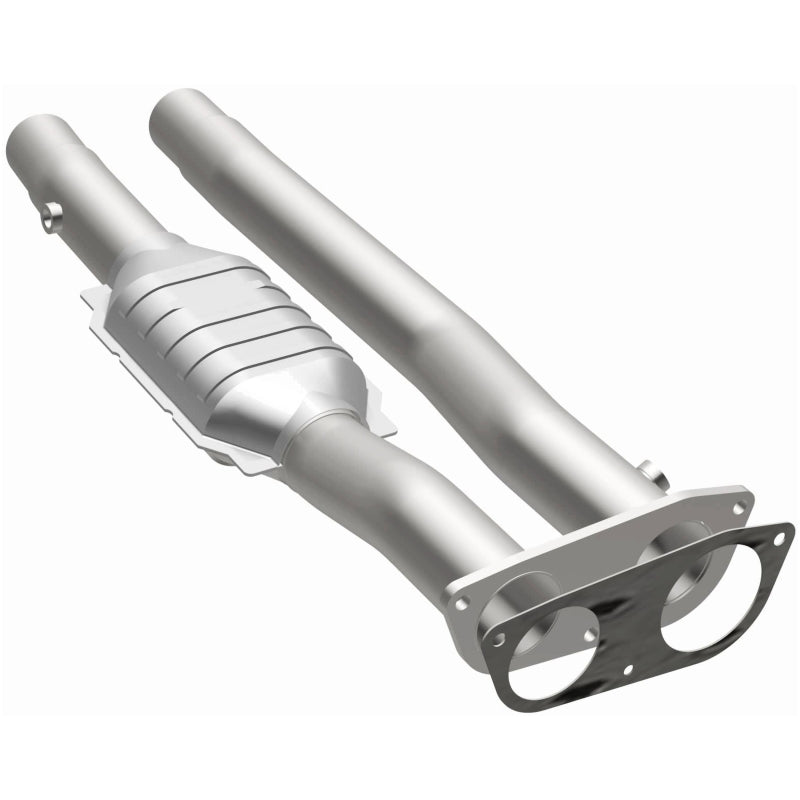 MagnaFlow 96-99 Chevy C2500 Suburban 7.4L Direct Fit Converter - 4451471