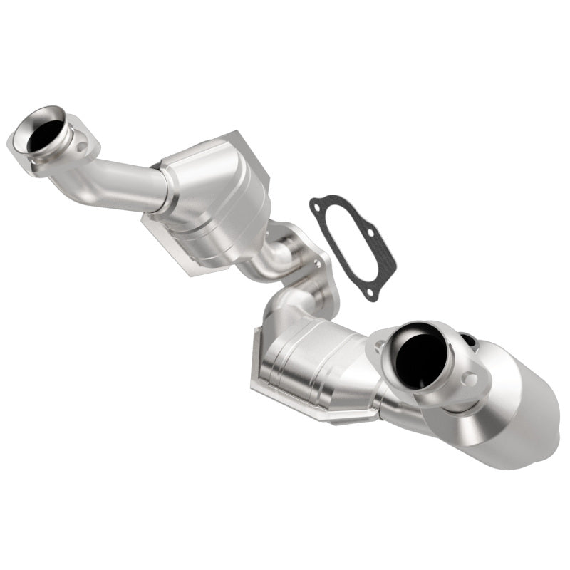 MagnaFlow Direct Fit Catalytic Converter 03-04 Ranger 3.0L OEM - 49440