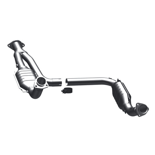 MagnaFlow Direct Fit Catalytic Converter 00-01Tahoe/Yukon V8 5.7L - 93603