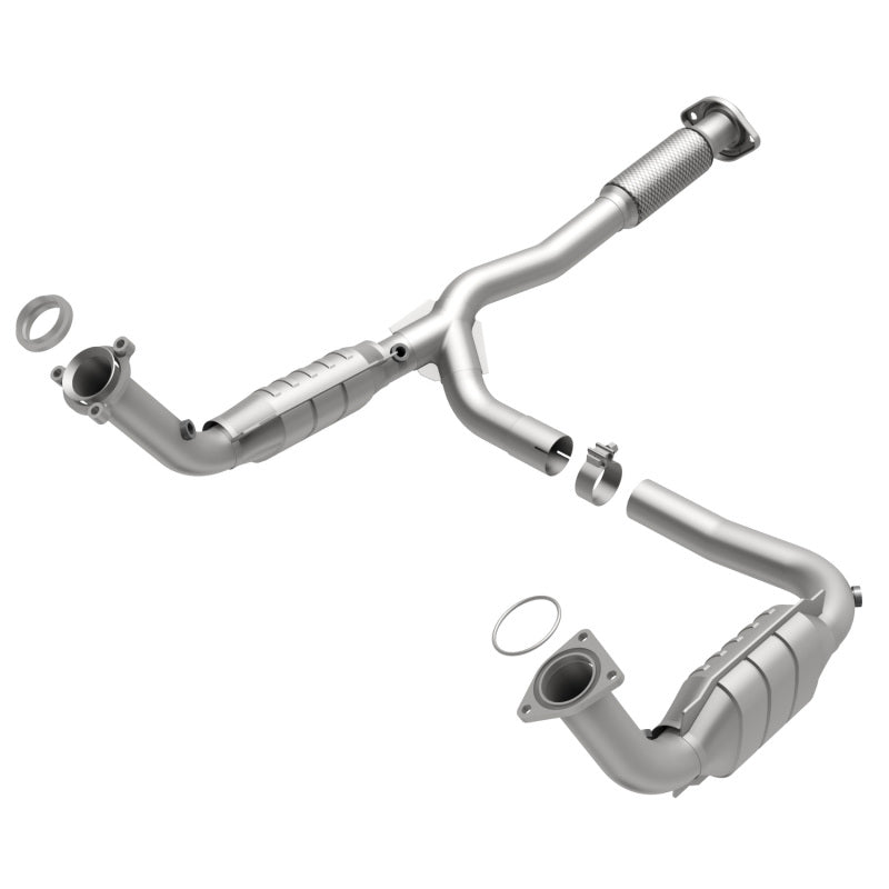 MagnaFlow Direct Fit Catalytic Converter 05-06 GMC Envoy XL Denali - 49886