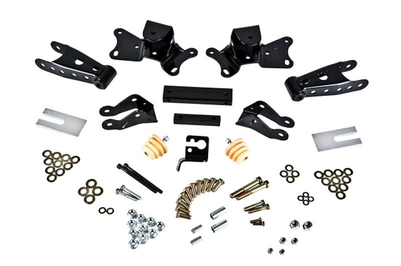 Belltech SHACKLE AND HANGER KIT 97-00 C-2500/3500 4inch Dually - 6907