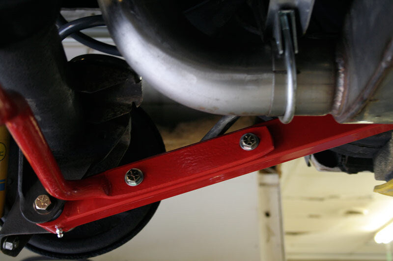 UMI Performance 64-72 GM A-Body 1in Solid CrMo Rear Sway Bar - 4034-B