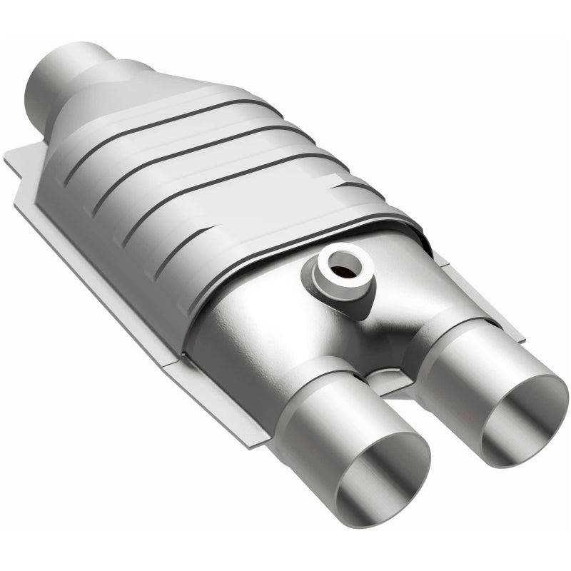 MagnaFlow Universal Catalytic Converter 2/3 D/S Single O2 Boss - 94047