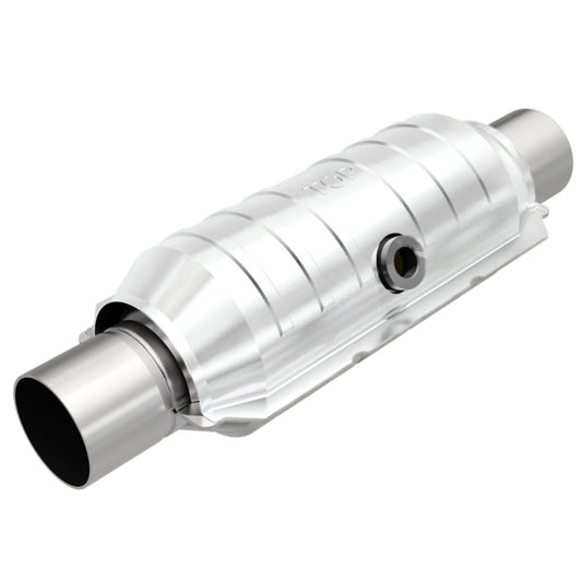 MagnaFlow Conv Univ 2.25in Inlet/Outlet Center/Center Round 11in Body L x 5.125in W x 15in Overall L - 51355